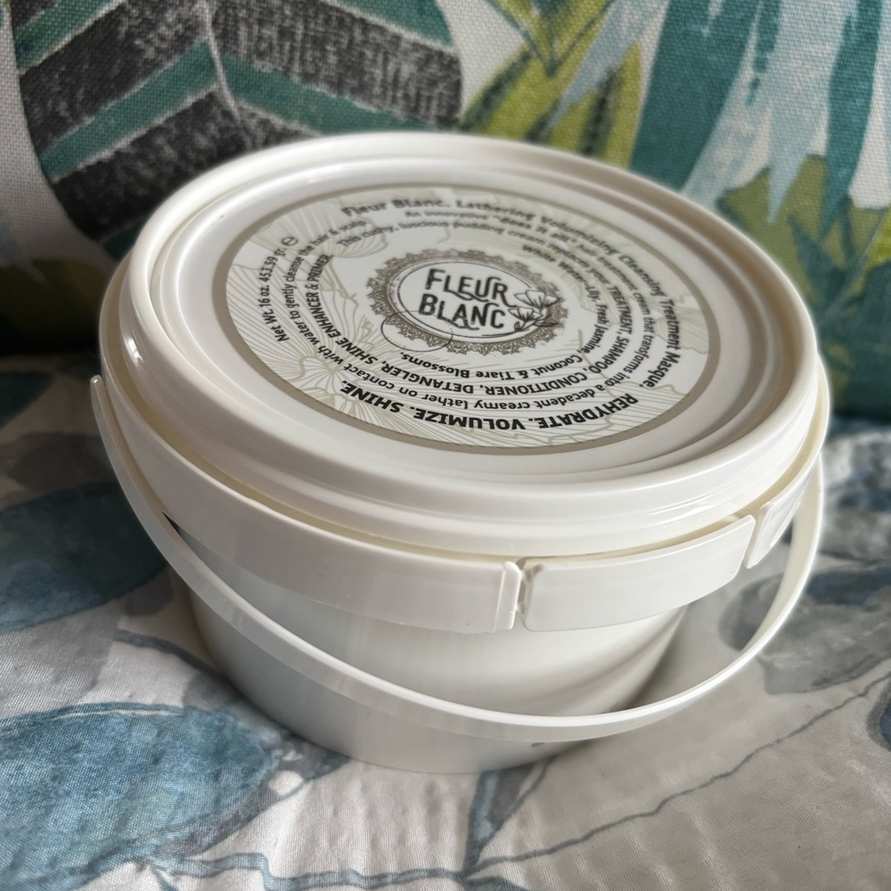 🌸 Restore Cleansing Hair Treatment Masque 🌸